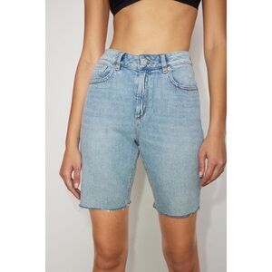 Dynamite Ethos Modern Blue Serena High Waist Jean Bermuda Shorts EUC Size 25